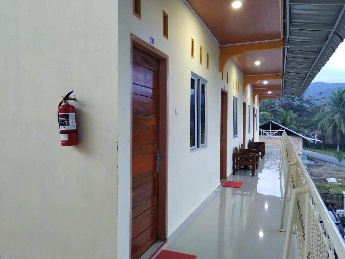 Penginapan Intan Bandara Padang  Extérieur photo